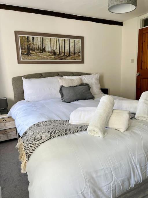 The Old Post Office, Cosy Grade II Listed 2 Bed Apartment Уиндермир Экстерьер фото